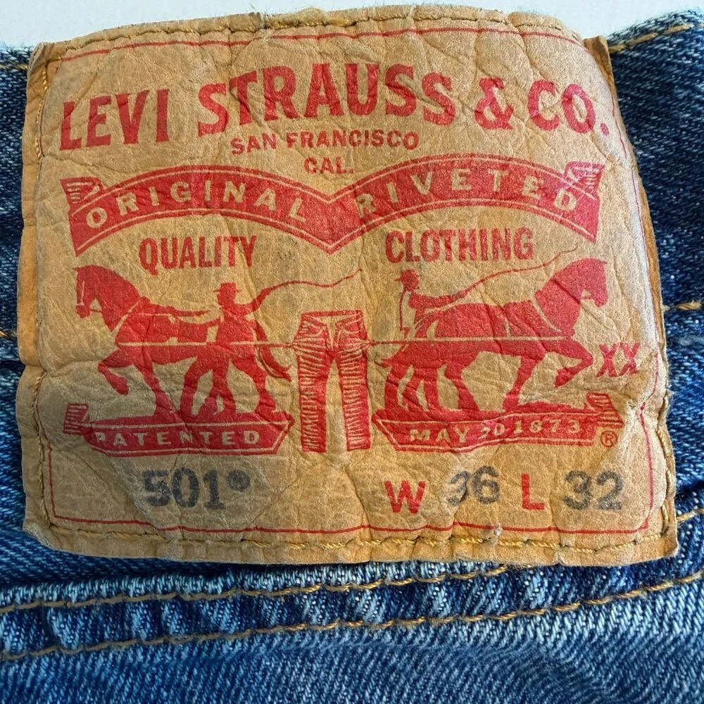 Vintage 90s LEVIS 501 Straight Leg Button Fly Denim Blue Jeans 36 x 32 - Picture 12 of 15